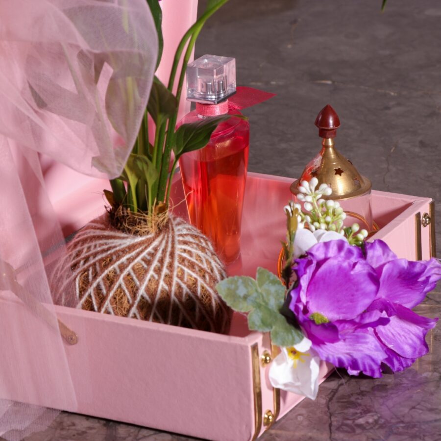 Fragrance hamper