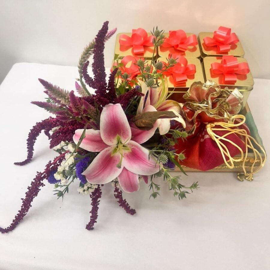 DRY FRUIT GIFT HAMPER