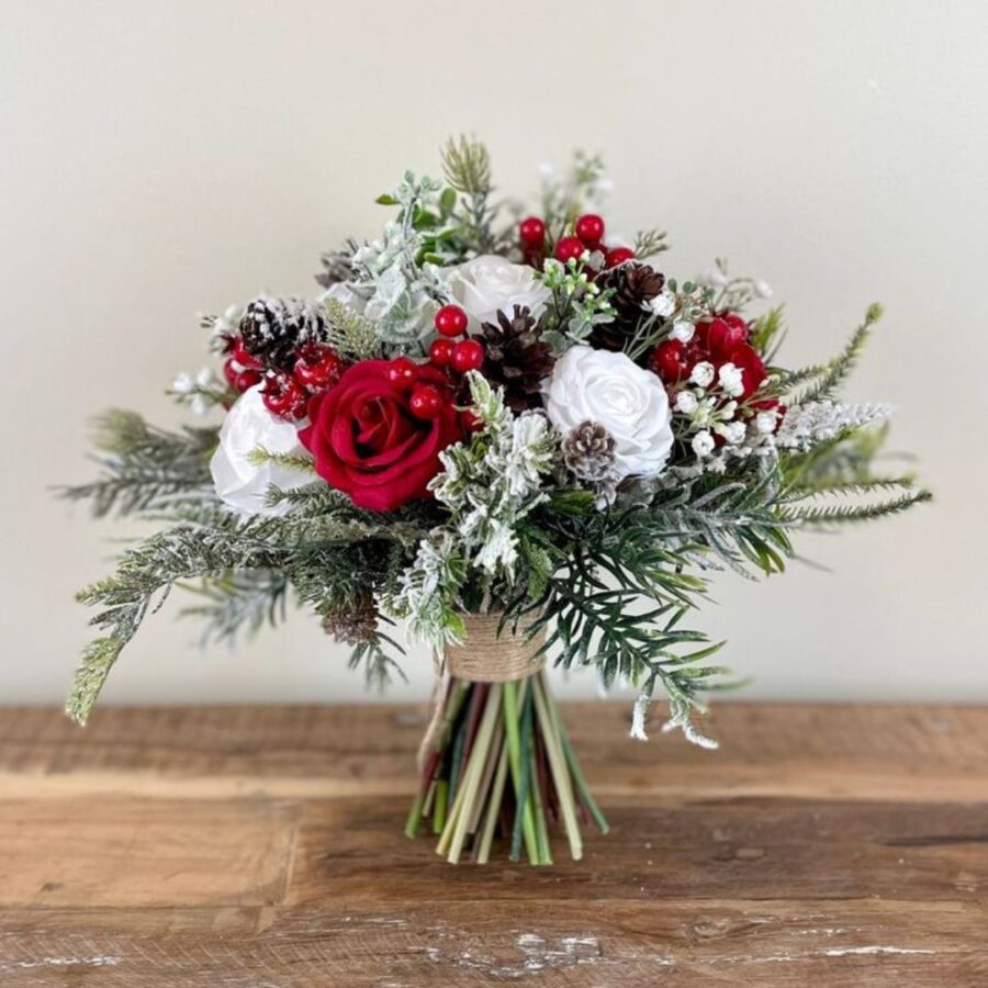 white and red roses bride rose